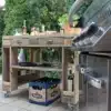 Grilltisch aus Paletten-Grill Tisch aus Europaletten