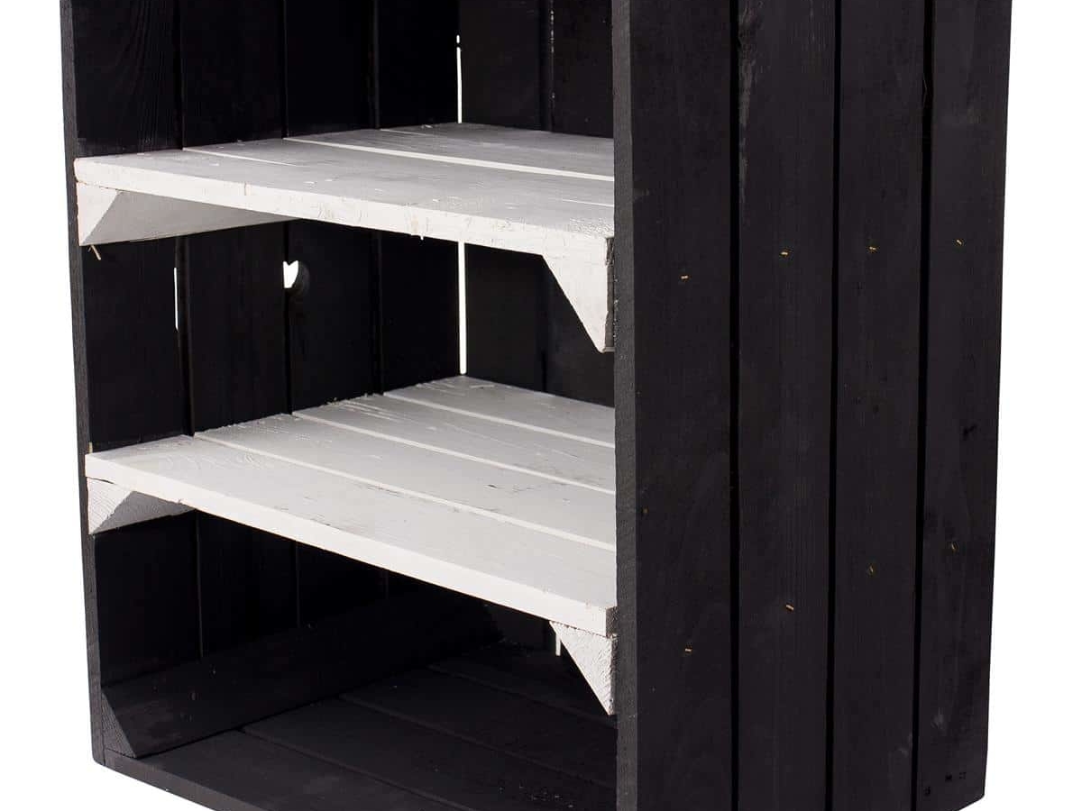 ᐅ Schwarze Holzkiste mit 2 weißen Mittelbrettern