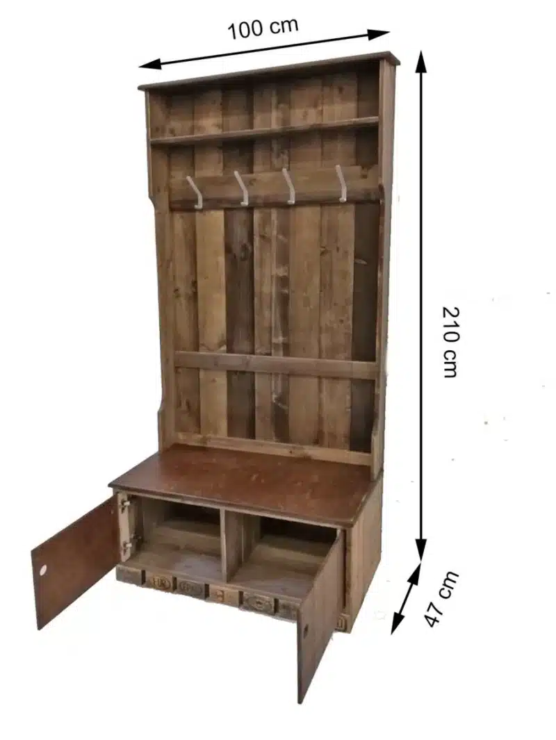 Paletten-Garderobe