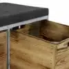 Holzbank mit Sitzmöglichkeit