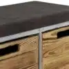 Holzbank mit Sitzmöglichkeit