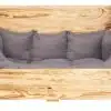 Hundesofa aus Holz