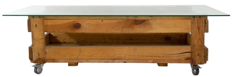 Glastisch aus Holzkiste Munitionskiste auf Rollen