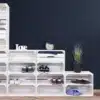 weisse-obstkisten-moebel-schuhregal-flur