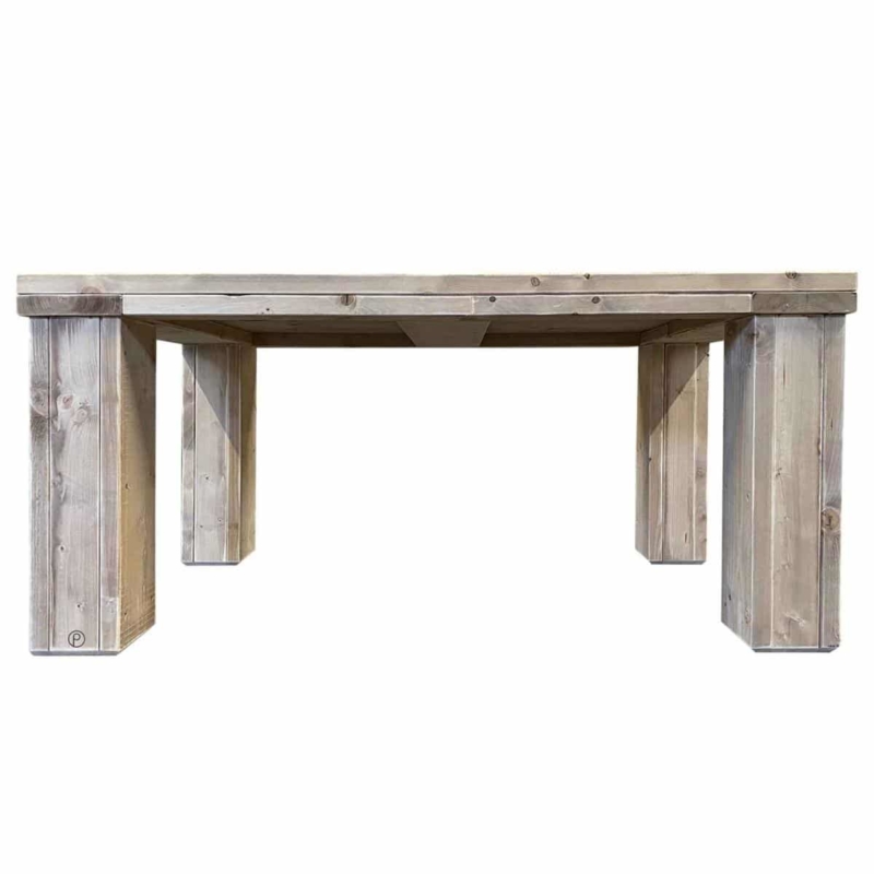 bauholz-moebel-tisch-geruestholz
