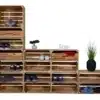 flurregal-mit-schubladen-schuhregal-holzkisten-geflammt-obstkisten-weinkisten